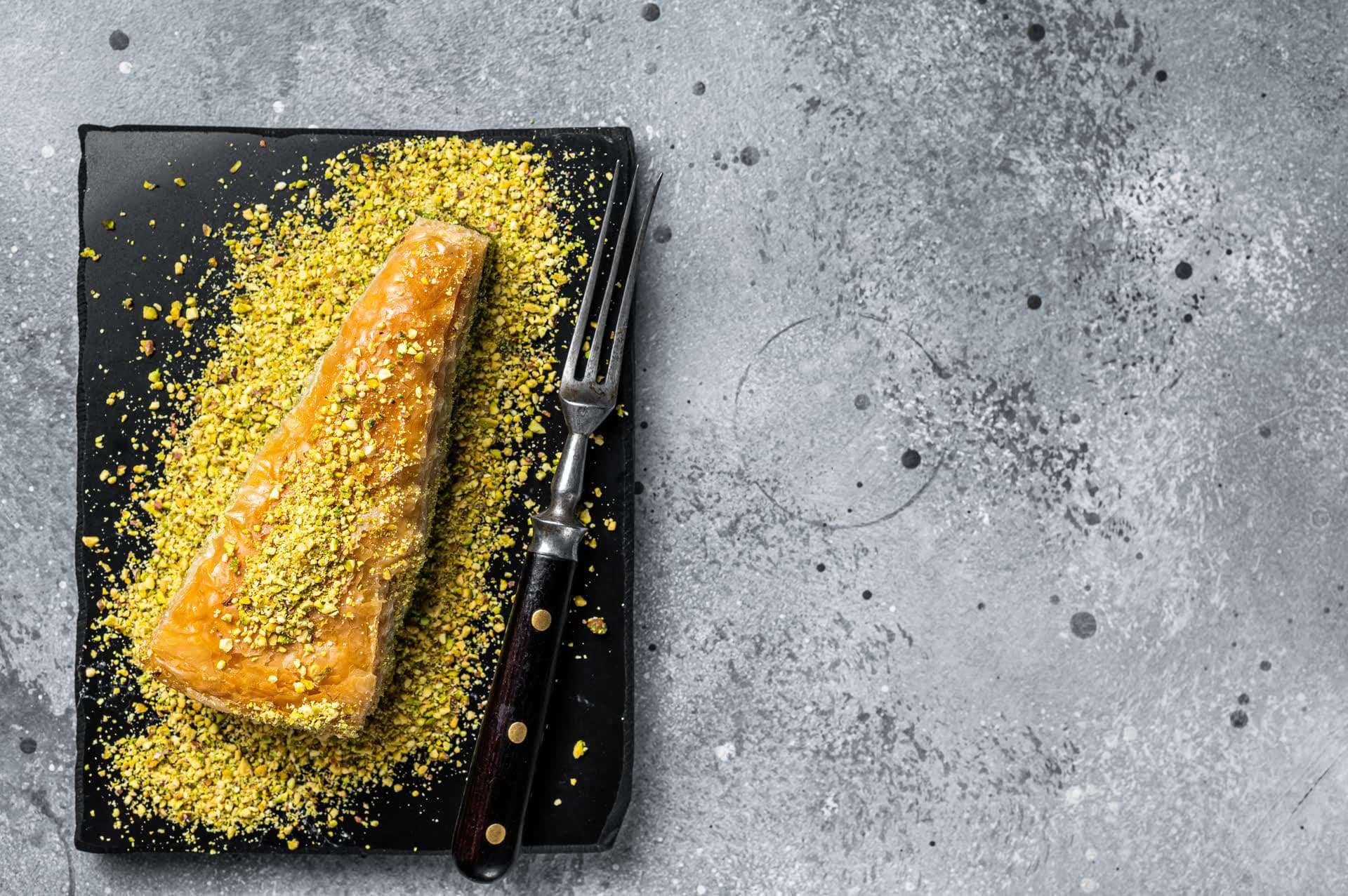 Lachsfilet mit Zitronen-Pfeffer-Kruste